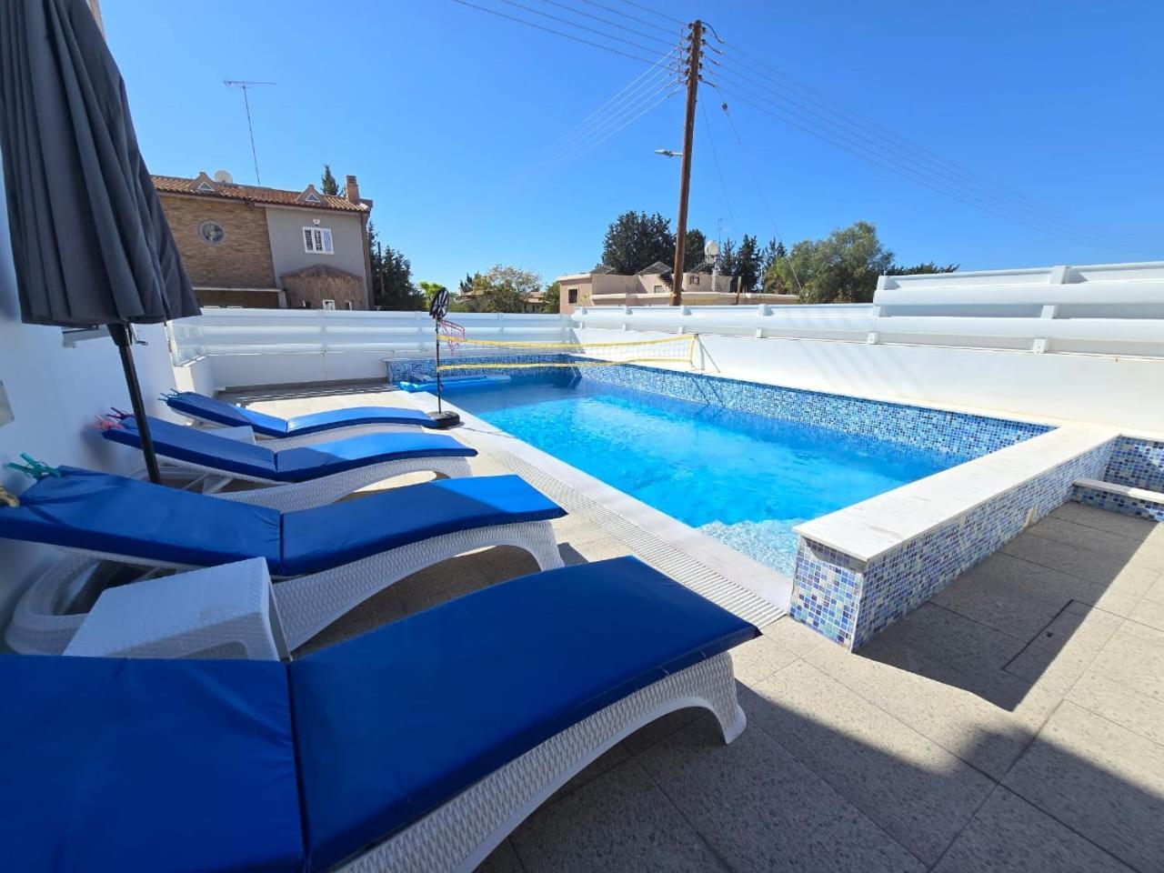 Michael Angelo Villa Paphos Exterior photo